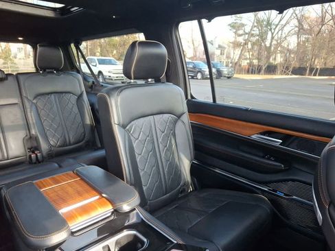 Used 2024 Jeep Grand Wagoneer L Series III image 14