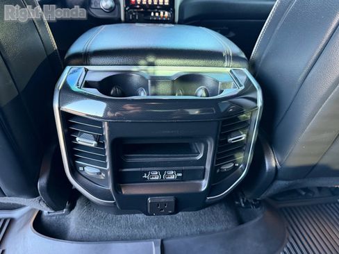 Used 2019 RAM 1500 Laramie w/ Sport Appearance Package image 15