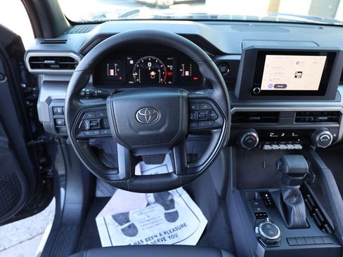 Used 2025 Toyota Tacoma SR5 image 45