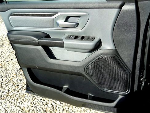 Used 2021 RAM 1500 Lone Star image 24