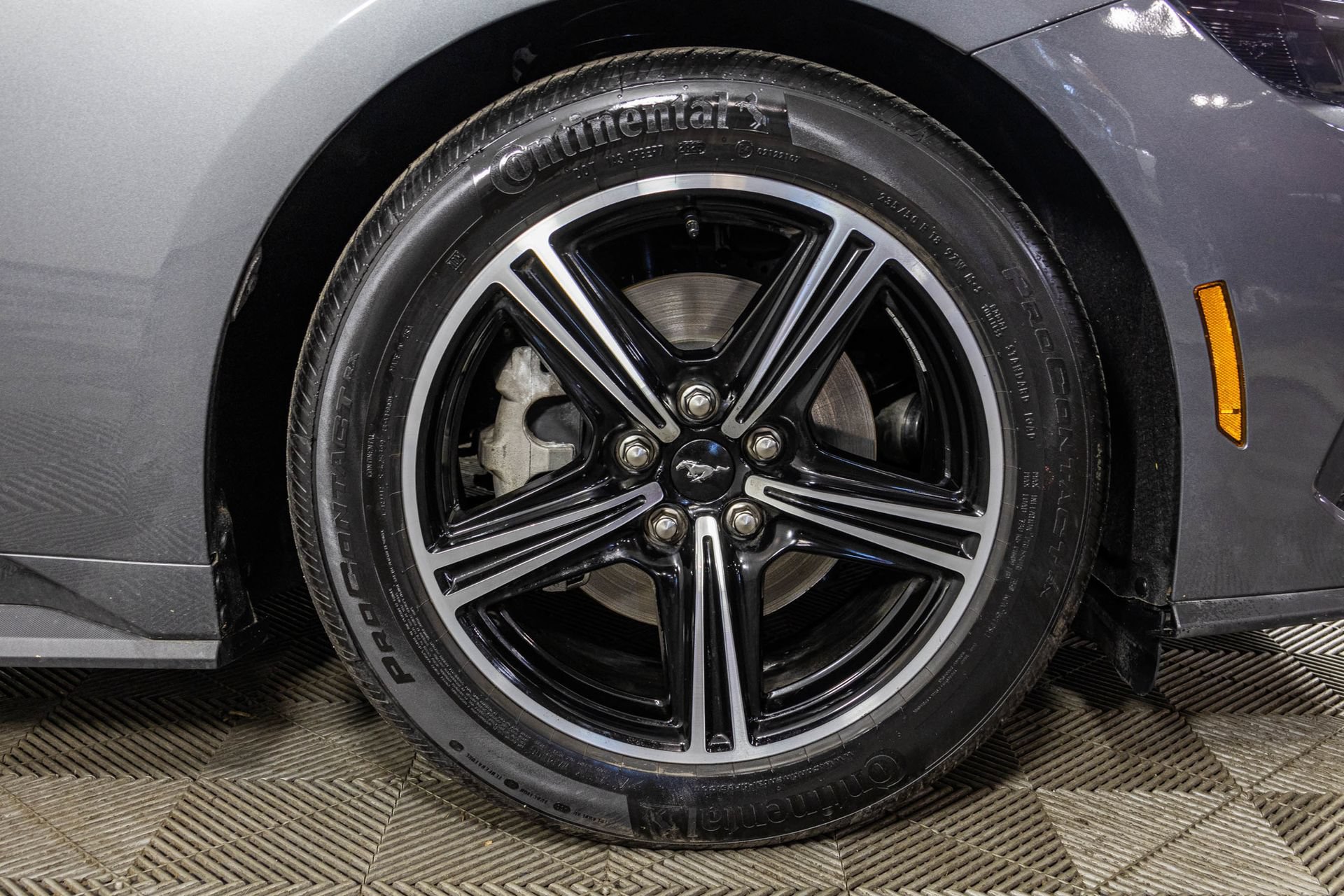 Used 2025 Ford Mustang Coupe RWD image 44