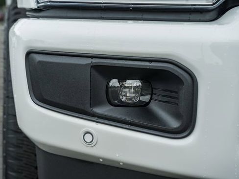New 2026 Ford F250 Platinum AWD/4WD image 18