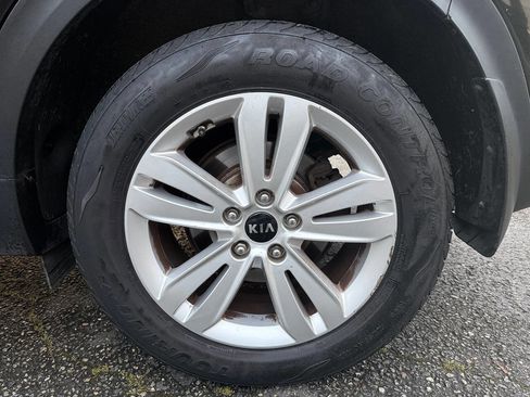 Used 2017 Kia Sportage LX w/ LX Popular Package image 30