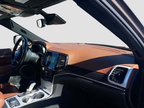 Used 2021 Jeep Grand Cherokee Summit w/ Platinum Series Group image 14