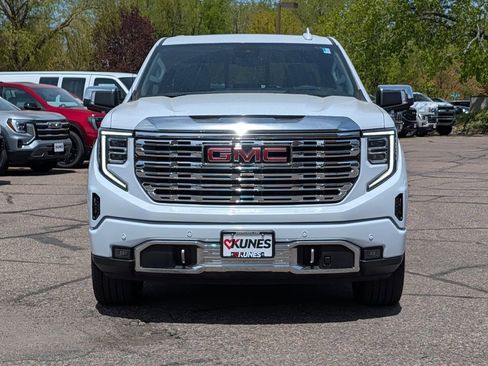 New 2026 GMC Sierra 1500 Denali w/ Denali Reserve Package AWD/4WD image 2