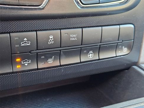 Used 2016 RAM 1500 Rebel image 31