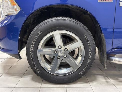 Used 2015 RAM 1500 Express AWD/4WD image 8