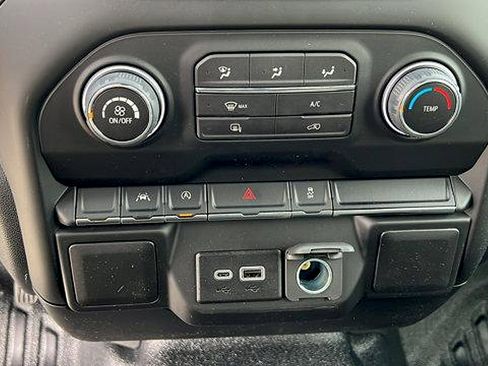 New 2026 Chevrolet Silverado 1500 W/T image 18