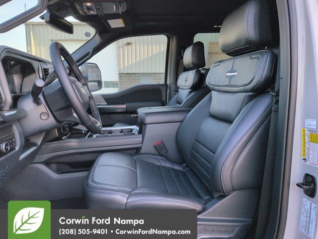 New 2026 Ford F450 Platinum w/ FX4 Off-Road Package AWD/4WD image 23
