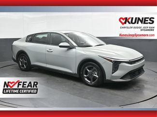 Used 2025 Kia K4 FWD video 1
