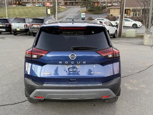 Used 2021 Nissan Rogue SV w/ Premium Package image 6