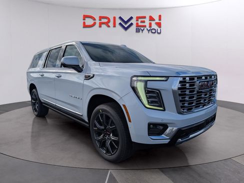 New 2026 GMC Yukon XL Denali w/ Sun & Power Step Package image 7