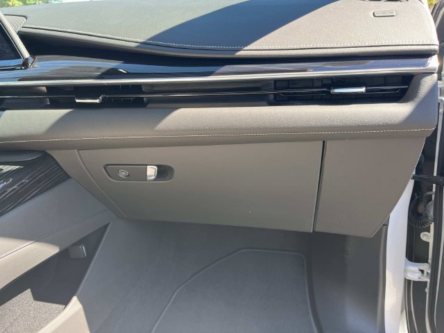 Used 2023 Cadillac Escalade Sport w/ Touring Package AWD/4WD image 29