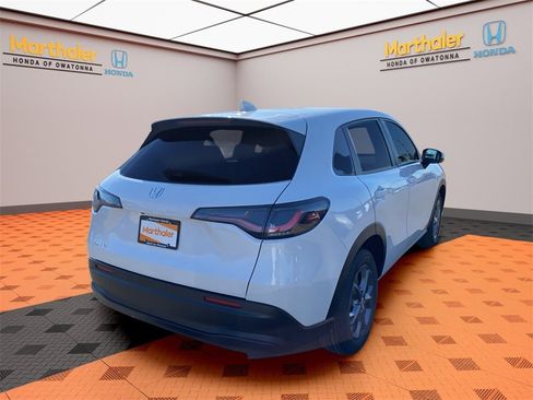 New 2026 Honda HR-V LX image 5