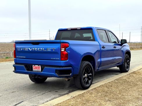 Used 2023 Chevrolet Silverado 1500 Custom image 6