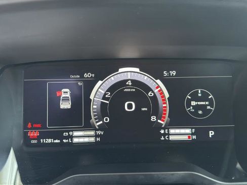 Used 2024 Toyota Tundra Limited w/ TRD Off-Road Package AWD/4WD image 26