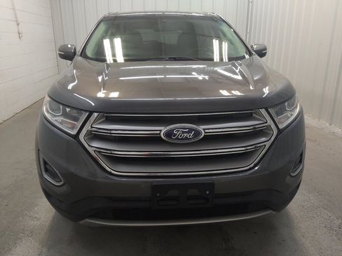 Used 2017 Ford Edge SEL w/ Equipment Group 201A AWD/4WD image 14