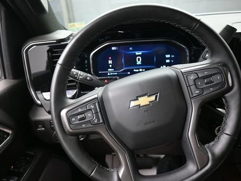 Used 2025 Chevrolet Silverado 2500 High Country w/ High Country Premium Package AWD/4WD image 8