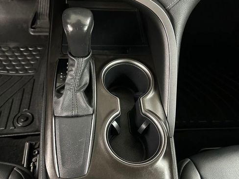 Used 2021 Toyota Camry SE image 17