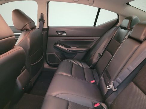Used 2023 Nissan Altima 2.5 SR FWD image 18