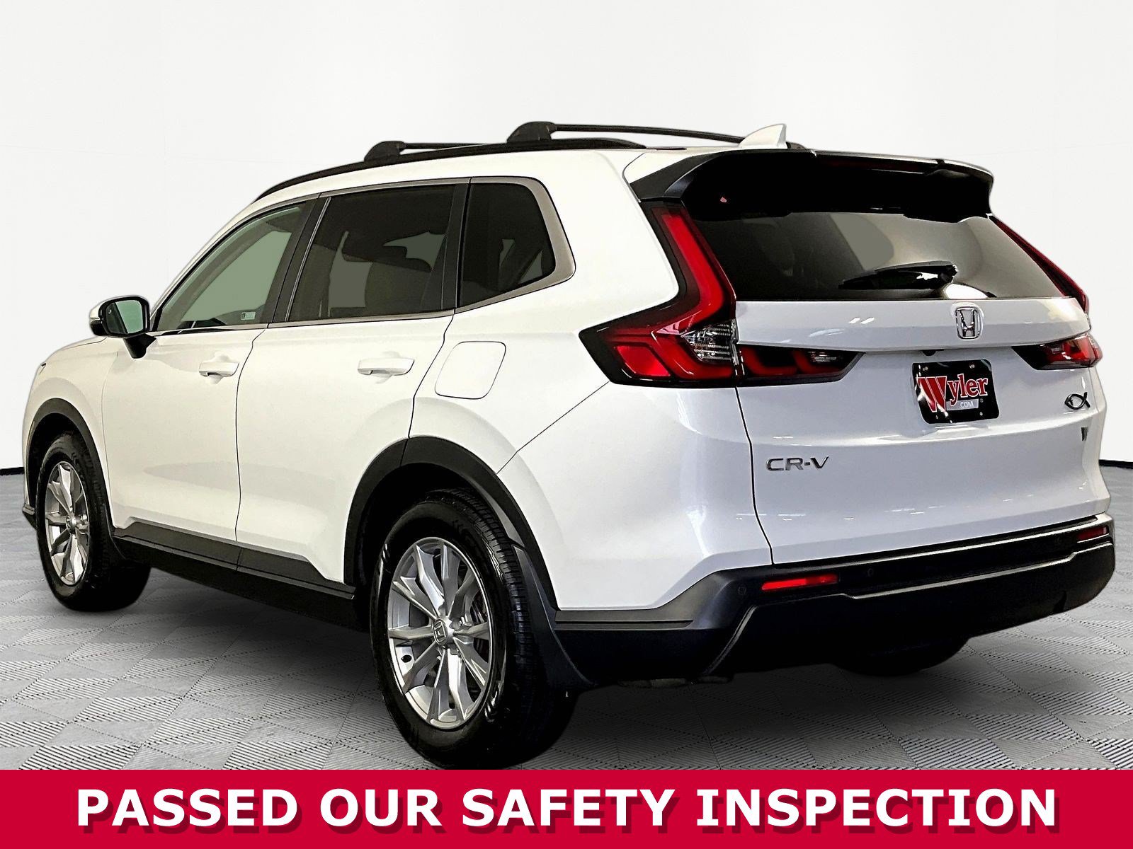 Used 2023 Honda CR-V EX-L image 4