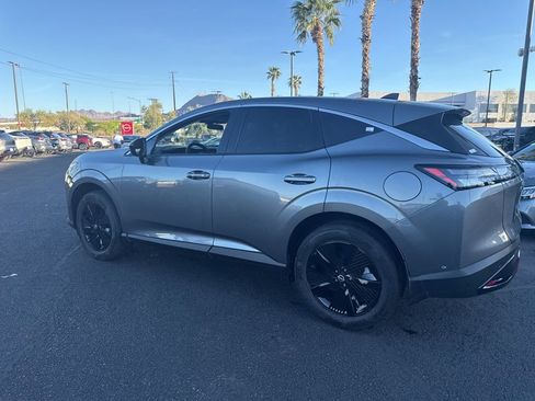 Used 2025 Nissan Murano SV image 14