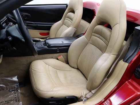Used 2002 Chevrolet Corvette Convertible w/ Preferred Equipment Group2 RWD image 13