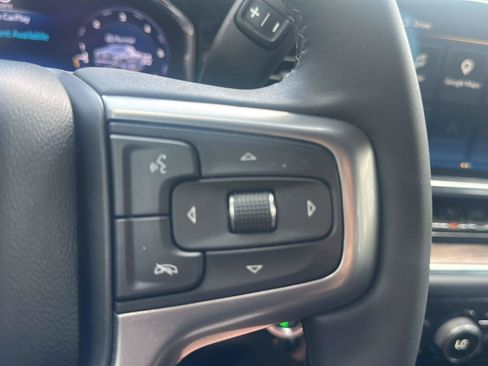 Used 2025 Chevrolet Silverado 1500 LT AWD/4WD image 24