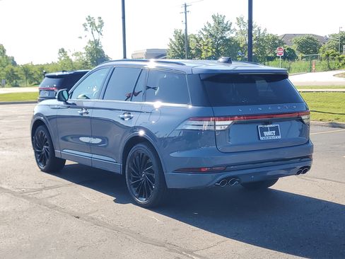 New 2026 Lincoln Aviator Reserve AWD/4WD image 3