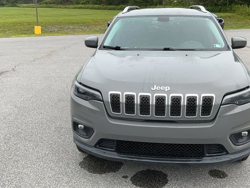 Used 2020 Jeep Cherokee Latitude Plus w/ Cold Weather Group AWD/4WD image 2