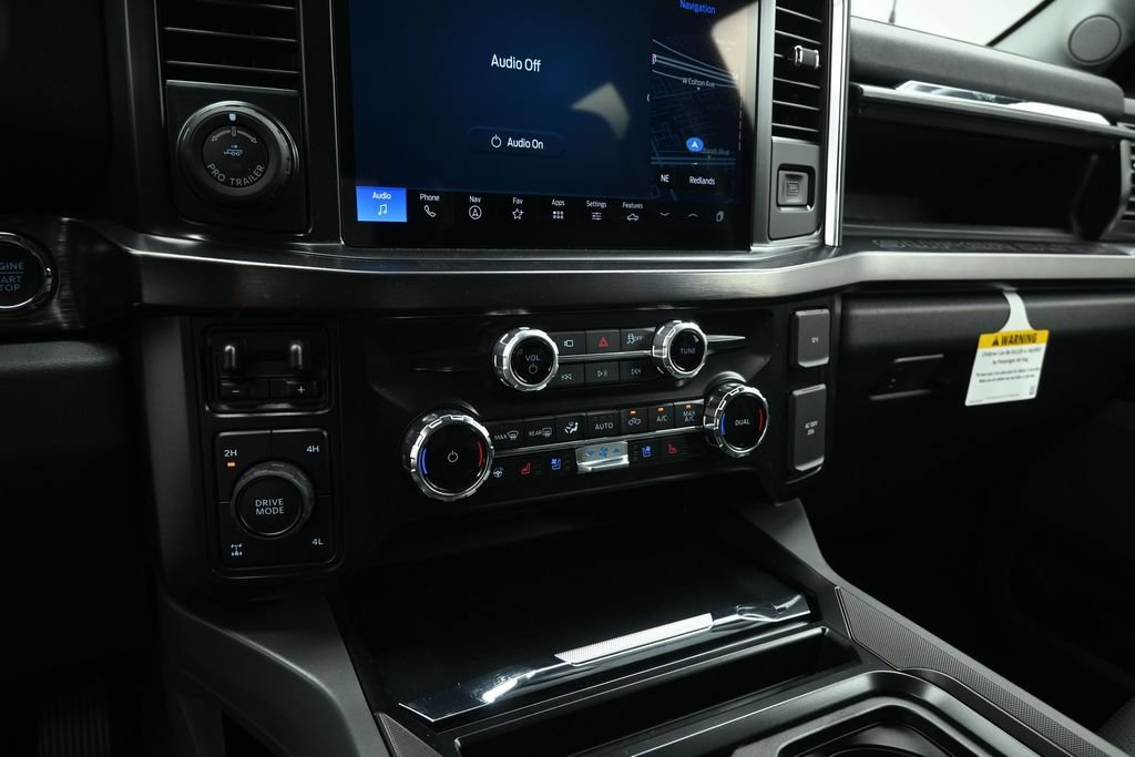 New 2026 Ford F250 Lariat w/ Black Appearance Package AWD/4WD image 15