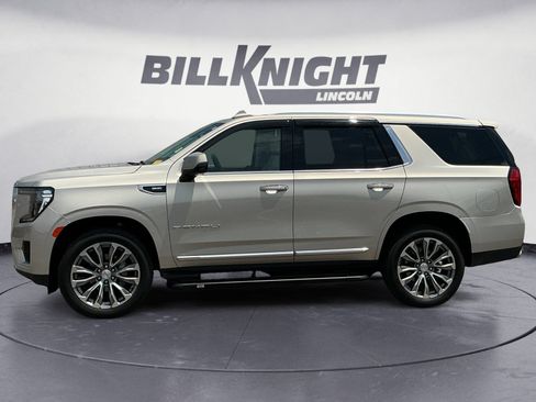 Used 2022 GMC Yukon Denali w/ Max Trailering Package AWD/4WD image 2