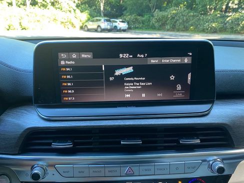 Used 2020 Kia Telluride SX w/ Towing Package FWD image 28