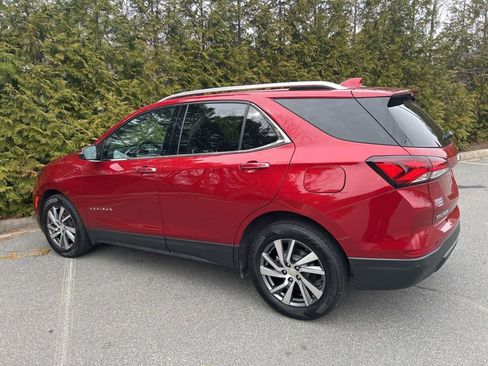 Used 2022 Chevrolet Equinox Premier image 26