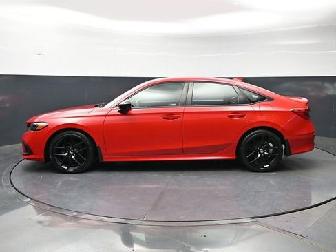 Used 2023 Honda Civic Sport image 8
