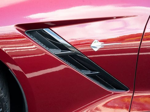 Used 2017 Chevrolet Corvette Stingray Coupe w/ 2LT Preferred Equipment Group RWD image 25