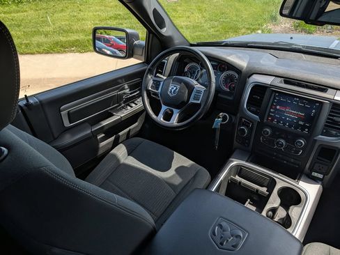 Used 2021 RAM 1500 Warlock AWD/4WD image 9