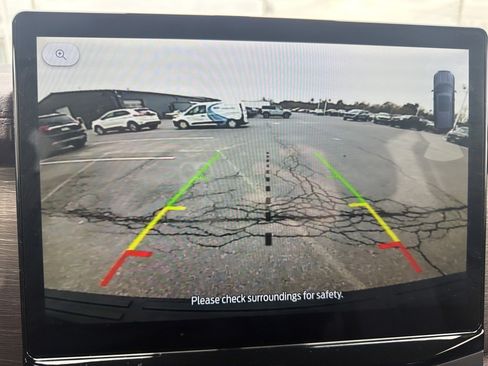 Used 2024 Ford Expedition Limited image 27