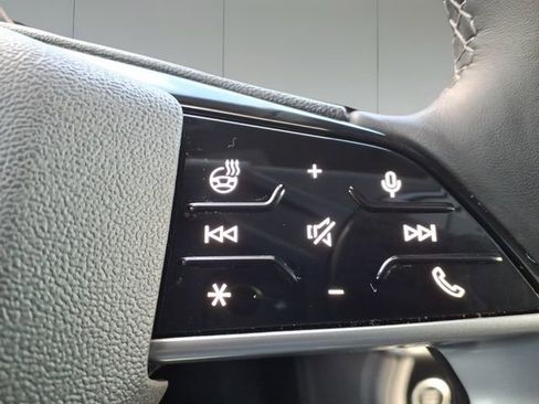 Used 2025 Audi Q5 Premium w/ Convenience Package AWD/4WD image 18