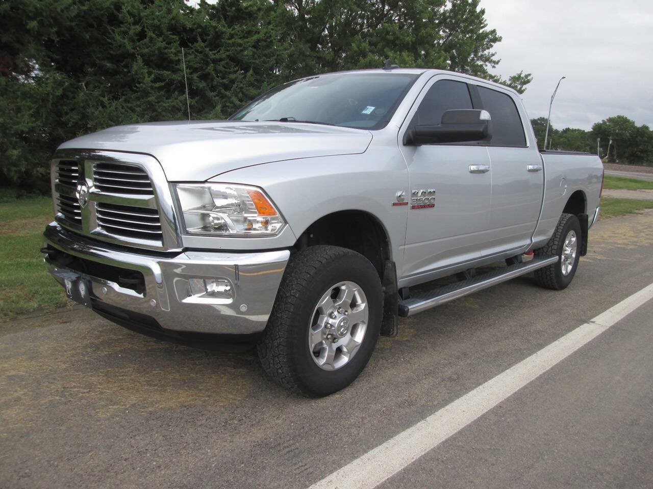 Used 2018 RAM 3500 Big Horn AWD/4WD image 2
