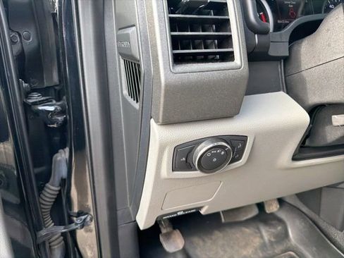 Used 2021 Ford F250 XL w/ STX Appearance Package image 20
