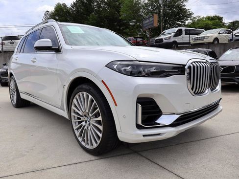 Used 2020 BMW X7 xDrive40i w/ Premium Package AWD/4WD image 9