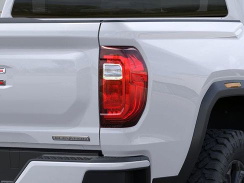 New 2024 GMC Canyon Elevation w/ Trailering Package image 11