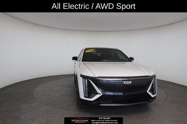 Used 2024 Cadillac Lyriq Sport w/ LPO, Floor Liner Package AWD/4WD image 30