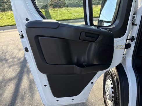 Used 2024 RAM ProMaster 3500 w/ Convenience Group image 12