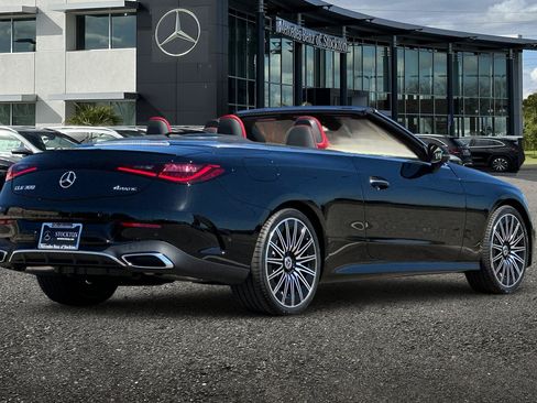 New 2026 Mercedes-Benz CLE 300 4MATIC Cabriolet image 4