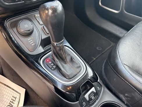 Used 2020 Jeep Compass Limited w/ Safety & Security Group image 32