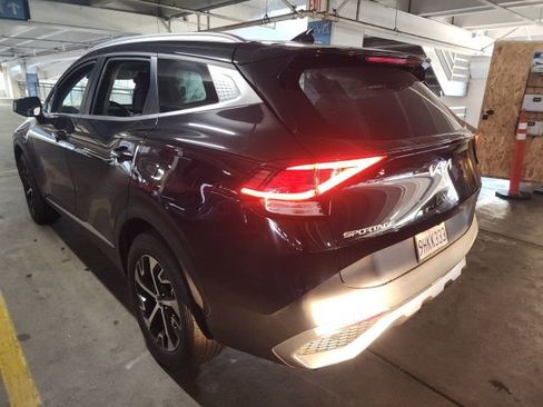 Certified 2023 Kia Sportage EX image 3