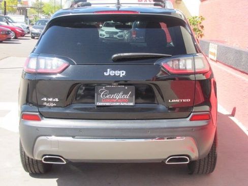 Used 2019 Jeep Cherokee Limited AWD/4WD image 4