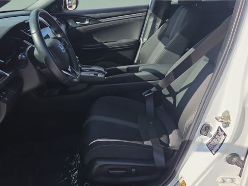 Used 2021 Honda Civic EX image 9